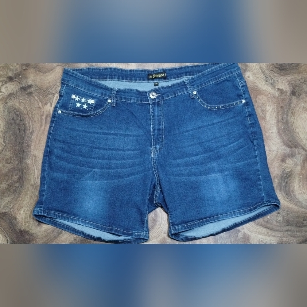 diverso  Blue Jean Shorts with Cuffed Hem